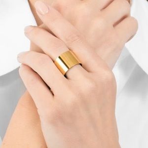 Gold Cigar Band Ring